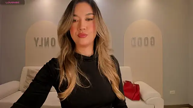 RebeccaHudson online show from 11-24-25, 07:46