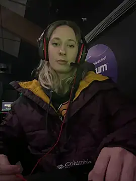 Snapshot of M1ssyk1ssy chatting on 12-19-24, 12:13 M1ssyk1ssy online show from 12-19-24, 12:13