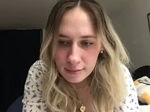 Snapshot of M1ssyk1ssy chatting on 01-19-25, 06:31 M1ssyk1ssy online show from 01-19-25, 06:31