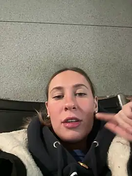 Snapshot of M1ssyk1ssy chatting on 01-22-25, 03:07 M1ssyk1ssy online show from 01-22-25, 03:07