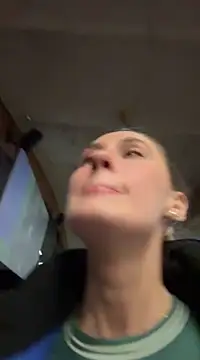 Snapshot of M1ssyk1ssy chatting on 02-12-25, 10:37 M1ssyk1ssy online show from 02-12-25, 10:37