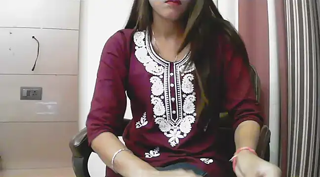 collage hoty online show from 03-19-25, 05:28