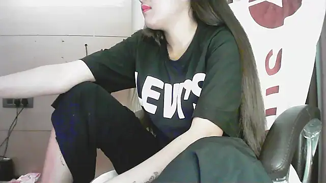 collage hoty online show from 01-11-26, 03:17