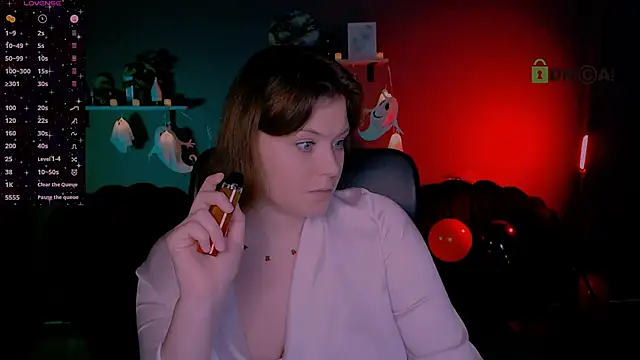 nikole kitt online show from 10-26-25, 08:04