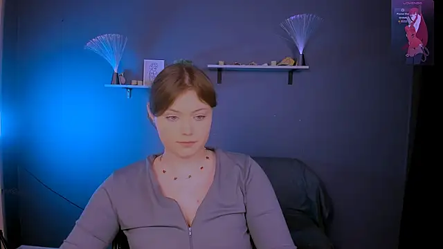 nikole kitt online show from 12-20-25, 08:05