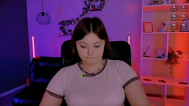 nikole kitt online show from 05-14-26, 07:09