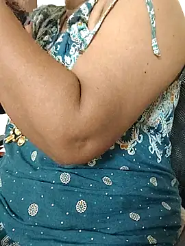 gaurika18 online show from 11-14-25, 01:21