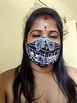 Snapshot of gaurika18 chatting on 04-02-26, 07:28 gaurika18 online show from 04-02-26, 07:28