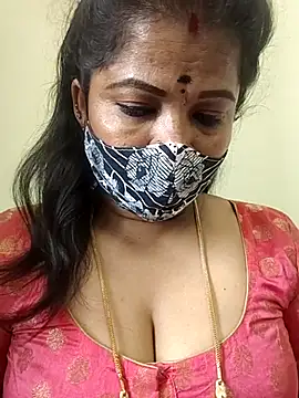 Snapshot of gaurika18 chatting on 04-11-26, 05:01 gaurika18 online show from 04-11-26, 05:01