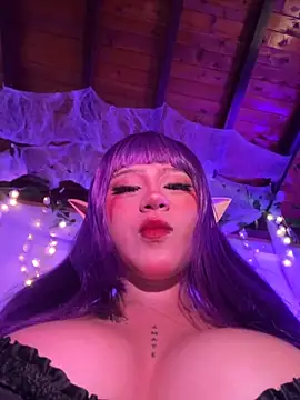 Lilith Asami online show from 10-24-25, 09:49