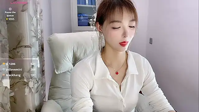 Snapshot of NINIbaby-99 chatting on 03-16-25, 06:01 NINIbaby-99 online show from 03-16-25, 06:01