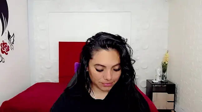 Scarlet Magics online show from 12-06-24, 06:39