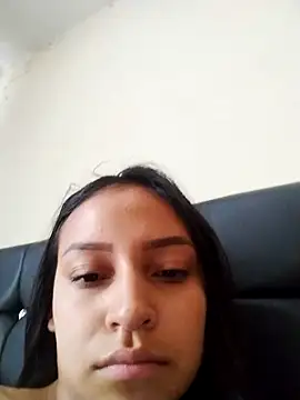 emma ambar online show from 10-11-25, 04:16