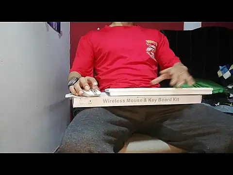 rolobot online show from 10-20-25, 02:12