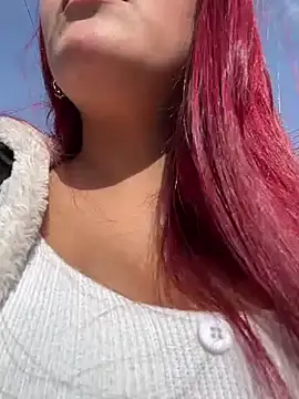 lia moon77 online show from 01-14-25, 07:43