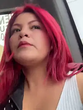 lia moon77 online show from 03-05-25, 09:15