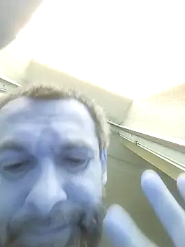 Snapshot of Andrzej-M chatting on 09-13-25, 04:29 Andrzej-M online show from 09-13-25, 04:29