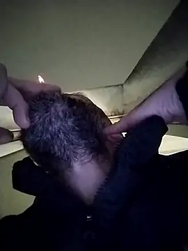 Snapshot of Andrzej-M chatting on 12-15-25, 05:39 Andrzej-M online show from 12-15-25, 05:39