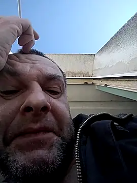 Snapshot of Andrzej-M chatting on 02-26-26, 10:03 Andrzej-M online show from 02-26-26, 10:03