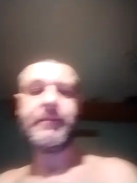 Snapshot of Andrzej-M chatting on 04-06-26, 02:20 Andrzej-M online show from 04-06-26, 02:20