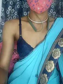 Snapshot of Miakhalifatamil chatting on 12-23-24, 05:11 Miakhalifatamil online show from 12-23-24, 05:11