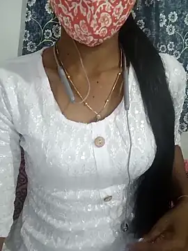 Snapshot of Miakhalifatamil chatting on 02-25-25, 07:14 Miakhalifatamil online show from 02-25-25, 07:14