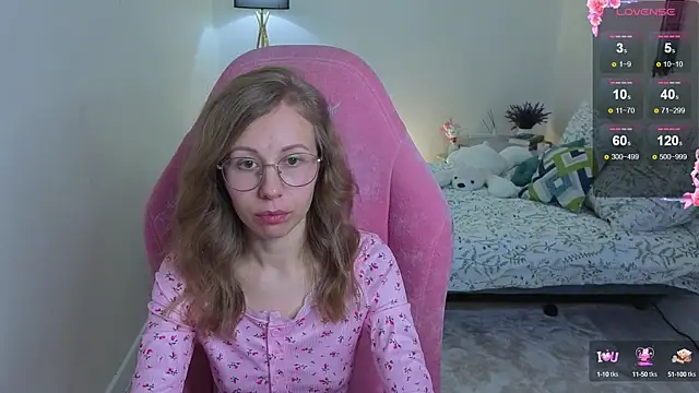 Lill Mary online show from 09-16-25, 02:45