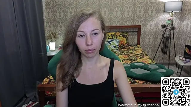Lill Mary online show from 06-15-26, 01:41