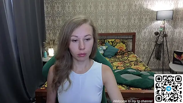 Lill Mary online show from 06-16-26, 02:58