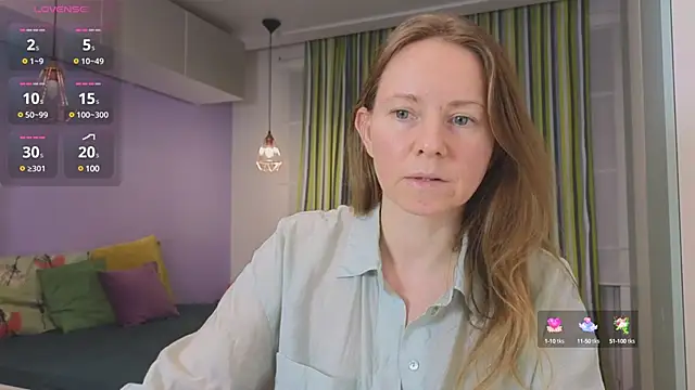 Snapshot of JanePearl chatting on 12-14-24, 01:59 JanePearl online show from 12-14-24, 01:59