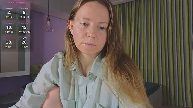 Snapshot of JanePearl chatting on 12-15-24, 05:31 JanePearl online show from 12-15-24, 05:31