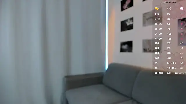 Snapshot of SofiaSimons chatting on 03-15-25, 06:25 SofiaSimons online show from 03-15-25, 06:25