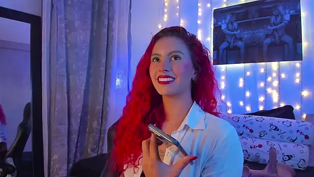 Sophiee Hill online show from 01-10-25, 04:33