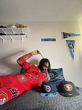 Snapshot of bigdinca chatting on 09-28-25, 04:01 bigdinca online show from 09-28-25, 04:01