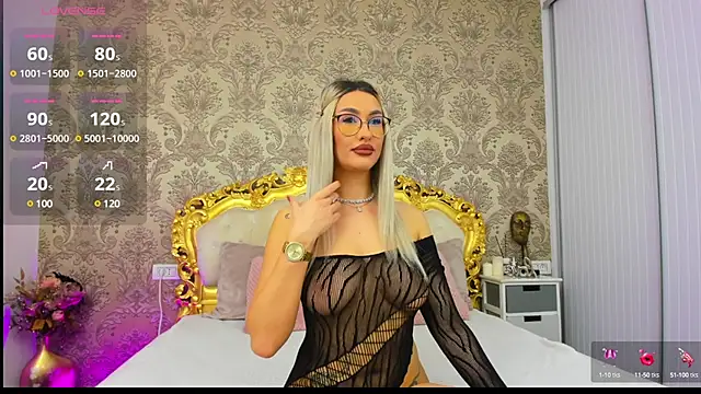 Snapshot of JulieBigAssx chatting on 02-07-25, 06:13 JulieBigAssx online show from 02-07-25, 06:13