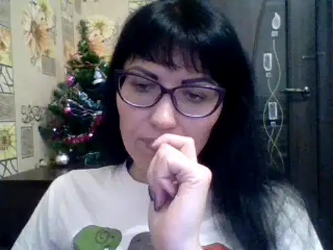 CharmingCat321 online show from 12-09-24, 06:03