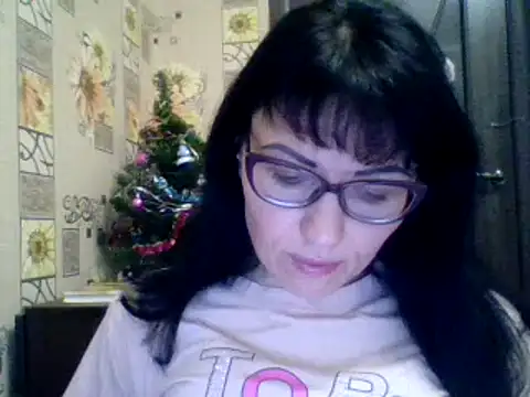 CharmingCat321 online show from 12-10-24, 04:38