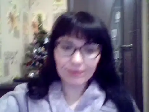 CharmingCat321 online show from 12-13-24, 11:28