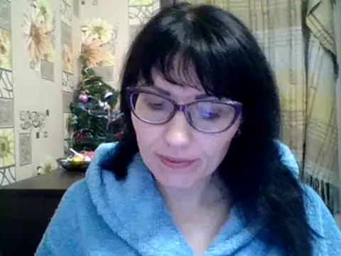 CharmingCat321 online show from 12-15-24, 05:53