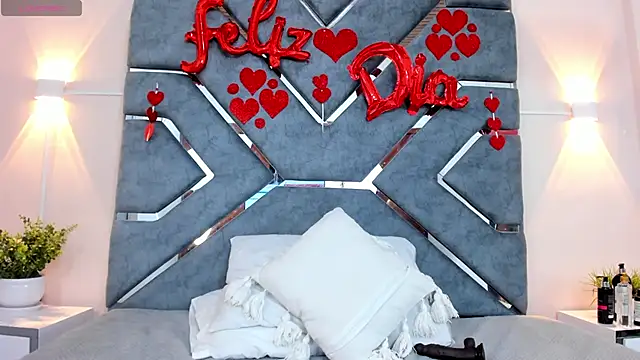 ashlyrey-1 online show from 02-20-25, 10:37