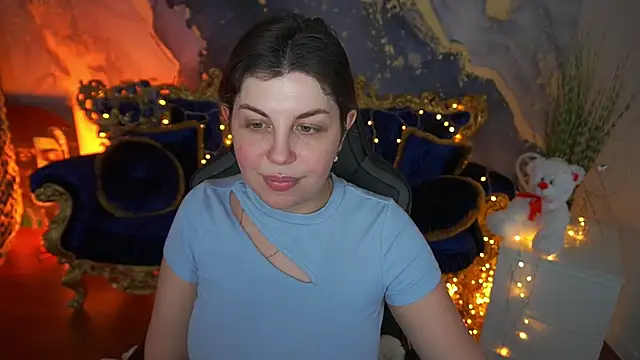 MirandaWong online show from 03-05-26, 06:42