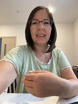 Snapshot of B_Bonya_m chatting on 02-26-26, 04:11 B Bonya m online show from 02-26-26, 04:11