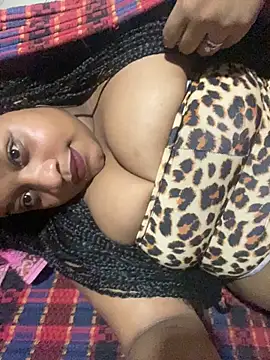 vic pretynhaa online show from 10-14-25, 03:18