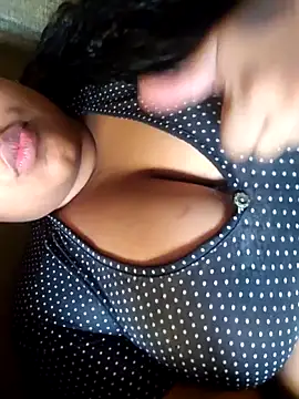 Snapshot of vic_pretynhaa chatting on 05-06-26, 12:32 vic pretynhaa online show from 05-06-26, 12:32
