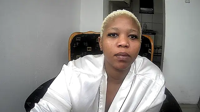 GoldenPussyXOXO online show from 04-04-26, 11:46