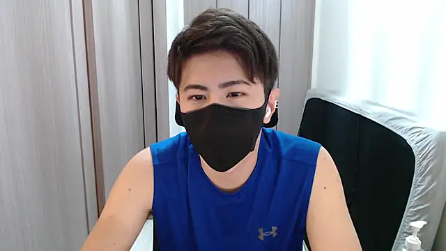 Snapshot of ryota_kkk chatting on 01-06-25, 02:14 ryota kkk online show from 01-06-25, 02:14