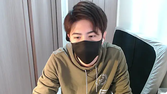 Snapshot of ryota_kkk chatting on 02-20-25, 11:53 ryota kkk online show from 02-20-25, 11:53