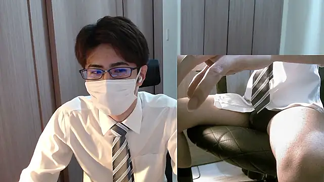 Snapshot of ryota_kkk chatting on 09-30-25, 10:53 ryota kkk online show from 09-30-25, 10:53