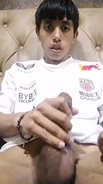 Snapshot of danuel23 chatting on 03-22-26, 02:15 danuel23 online show from 03-22-26, 02:15