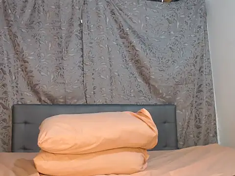 Snapshot of Soe_Lara chatting on 06-02-26, 01:24 Soe Lara online show from 06-02-26, 01:24
